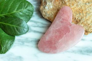 Gua Sha Taşı'nın Faydaları Gua Sha Taşı'nın Faydaları