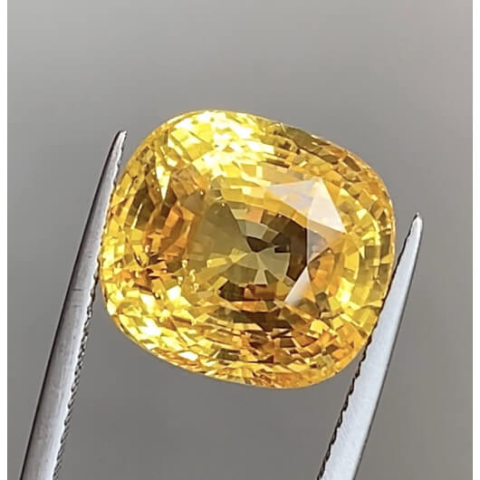 Sarı Safir Sarı Safir
